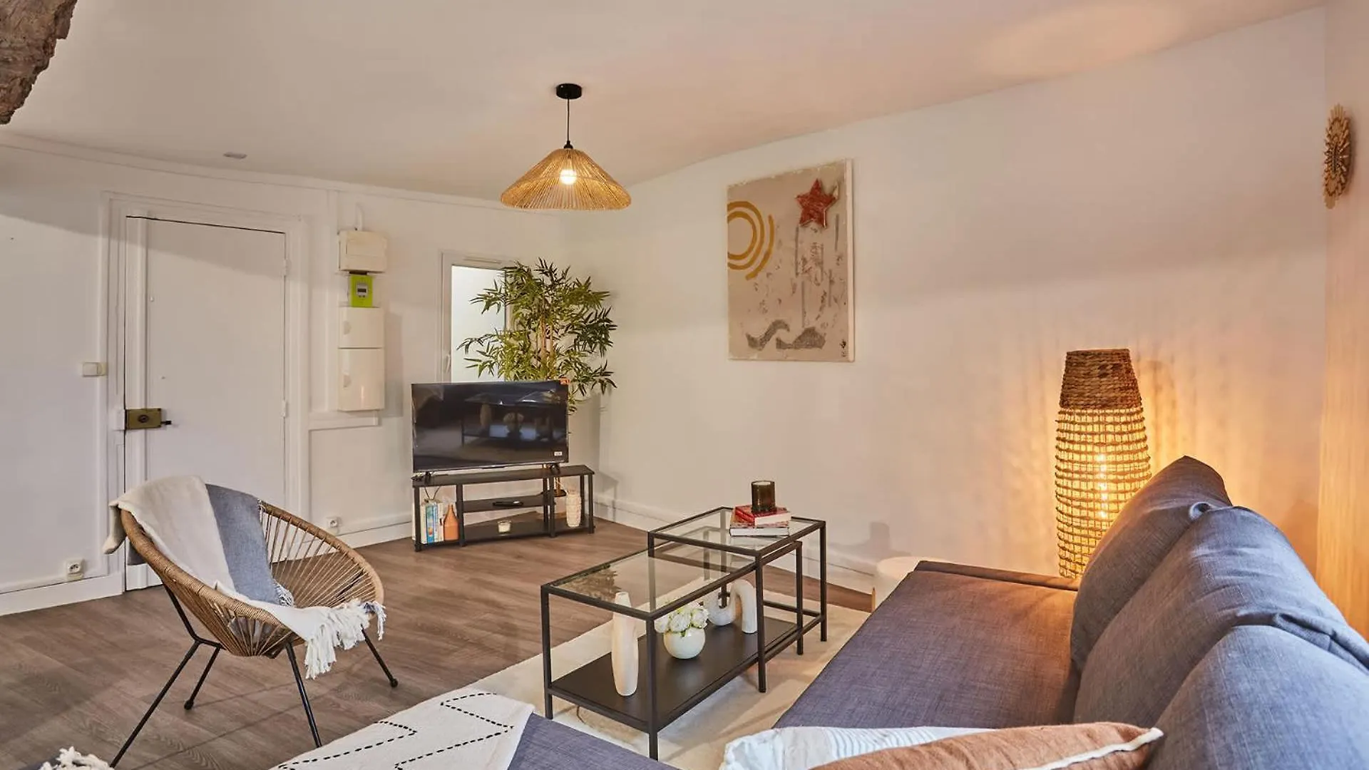 Superb Apartment In The Center Of Paris By Stusioprestige