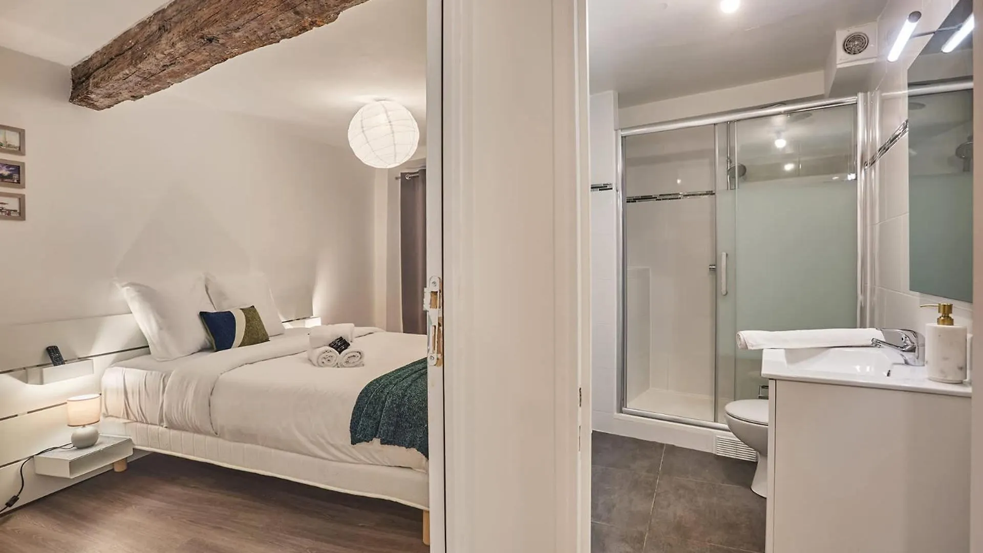 Superb Apartment In The Center Of Paris By Stusioprestige
